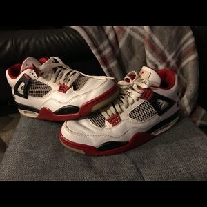 Retro 4’s